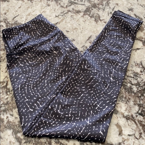 Cleo Harper Legging - Picture 2 of 4